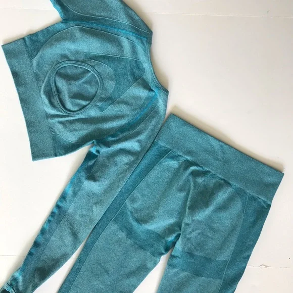 jollmono sport athletic putfit women’s size M blue cropped top leggings - Picture 7 of 7